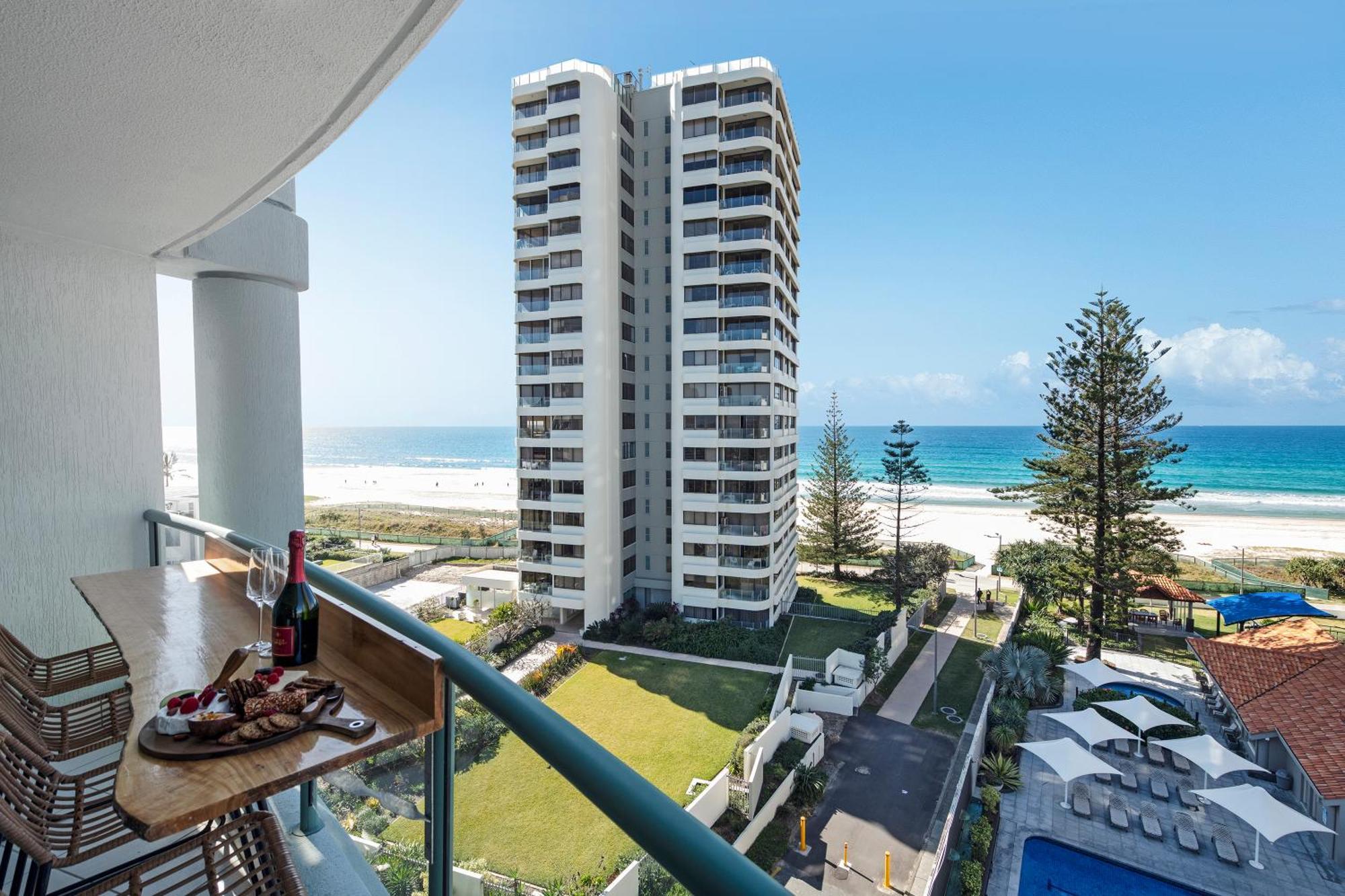 Floor Unit With Access Apartment